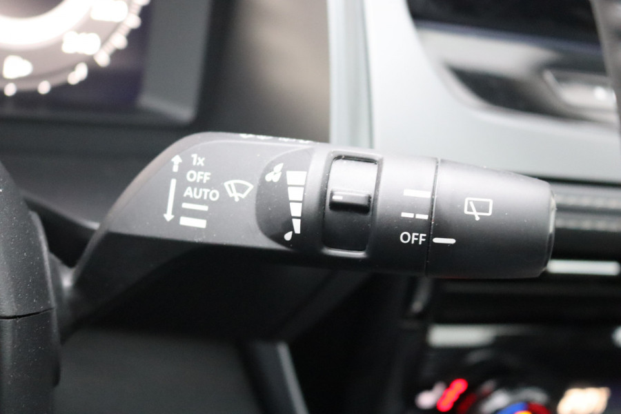 Nissan QASHQAI 1.3DIG-T MHEV 158PK Automaat N-Connecta Panoramadak/Winter-pack/Elektr.-klep/Head-Up/Adapt.-cruise