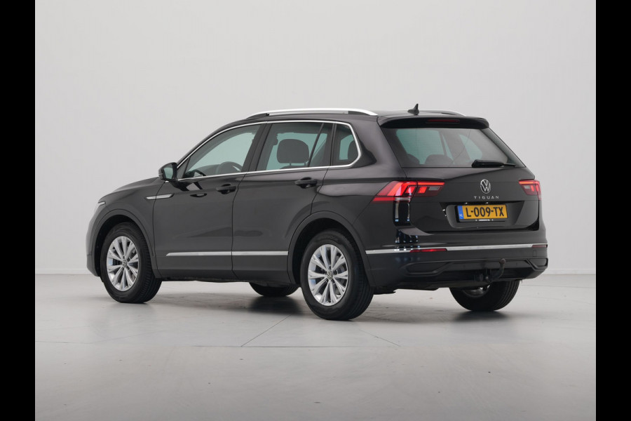 Volkswagen Tiguan 1.5 TSI 130pk Life Trekhaak Navigatie Carplay Acc Pdc Clima 54