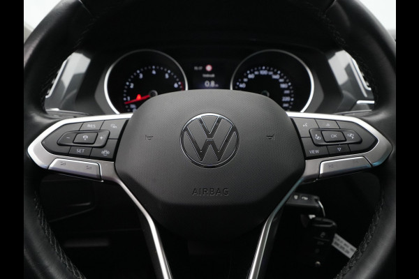 Volkswagen Tiguan 1.5 TSI 130pk Life Trekhaak Navigatie Carplay Acc Pdc Clima 54