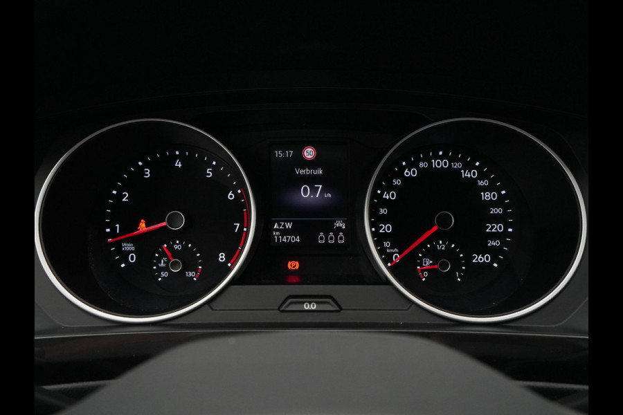 Volkswagen Tiguan 1.5 TSI 130pk Life Trekhaak Navigatie Carplay Acc Pdc Clima 54