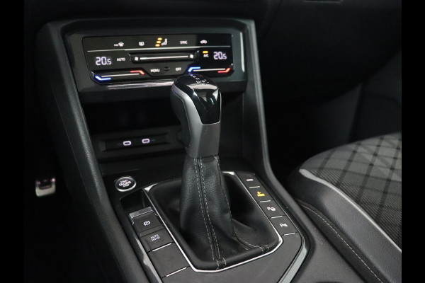 Volkswagen Tiguan 1.4 TSI eHybrid R-Line | Panoramadak | Keyless | Camera | Adaptive cruise control | Carplay | Privacy glass