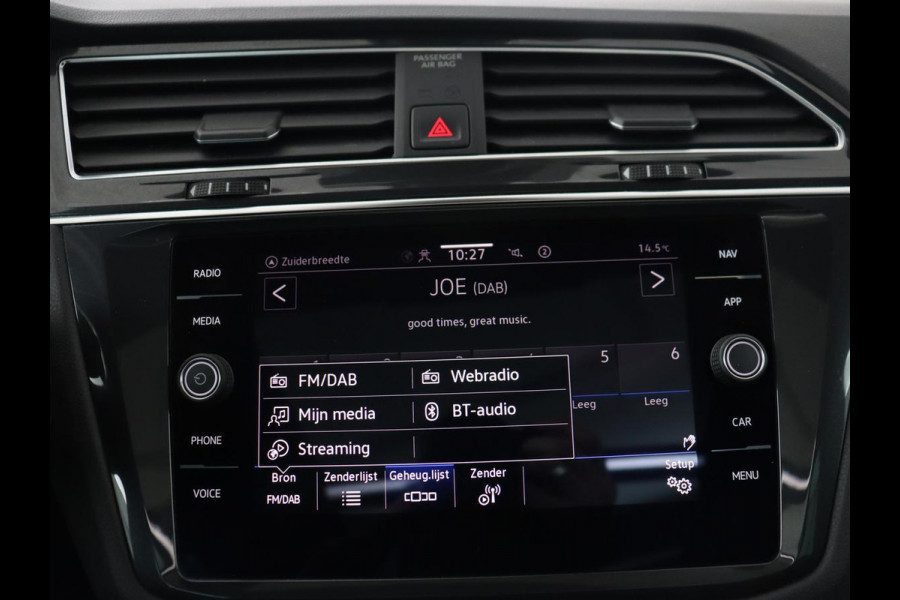 Volkswagen Tiguan 1.4 TSI eHybrid R-Line | Panoramadak | Keyless | Camera | Adaptive cruise control | Carplay | Privacy glass