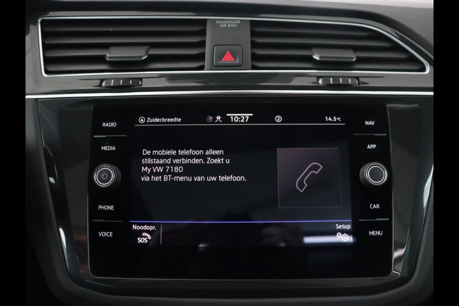 Volkswagen Tiguan 1.4 TSI eHybrid R-Line | Panoramadak | Keyless | Camera | Adaptive cruise control | Carplay | Privacy glass