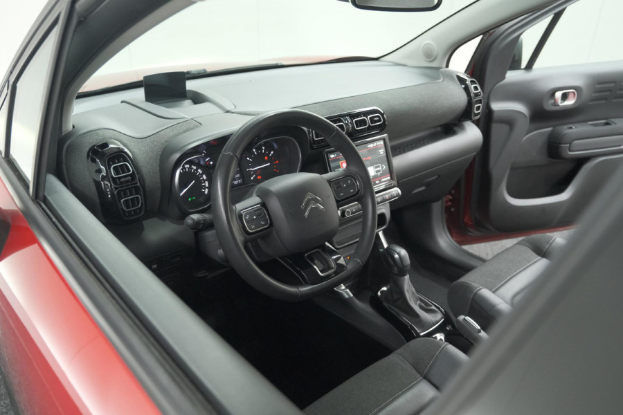 Citroën C3 Aircross PureTech 130 EAT6 Shine | Allseason Banden | Camera | Head-Up Display | Navigatie
