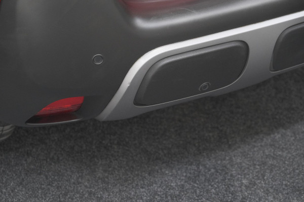 Citroën C3 Aircross PureTech 130 EAT6 Shine | Allseason Banden | Camera | Head-Up Display | Navigatie