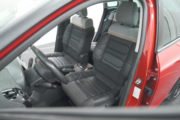 Citroën C3 Aircross PureTech 130 EAT6 Shine | Allseason Banden | Camera | Head-Up Display | Navigatie