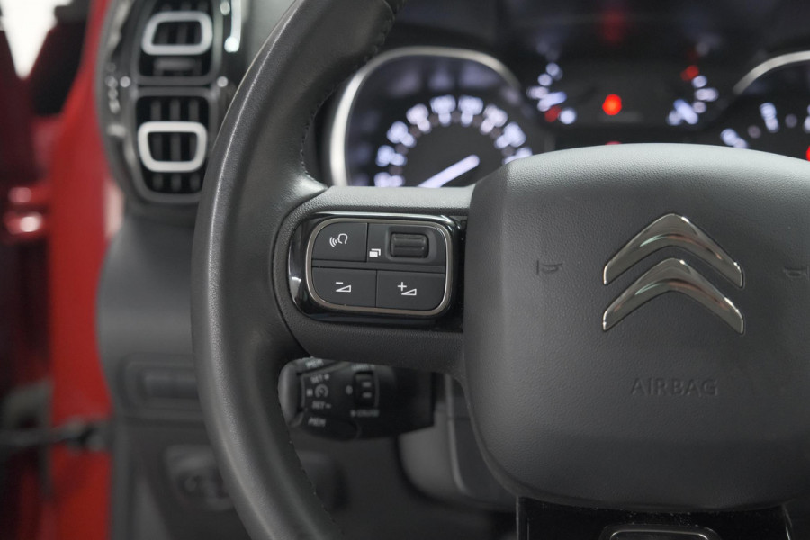 Citroën C3 Aircross PureTech 130 EAT6 Shine | Allseason Banden | Camera | Head-Up Display | Navigatie