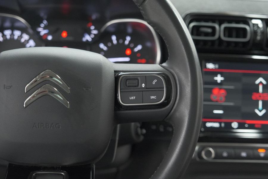 Citroën C3 Aircross PureTech 130 EAT6 Shine | Allseason Banden | Camera | Head-Up Display | Navigatie