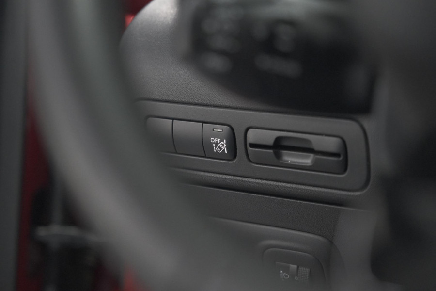 Citroën C3 Aircross PureTech 130 EAT6 Shine | Allseason Banden | Camera | Head-Up Display | Navigatie