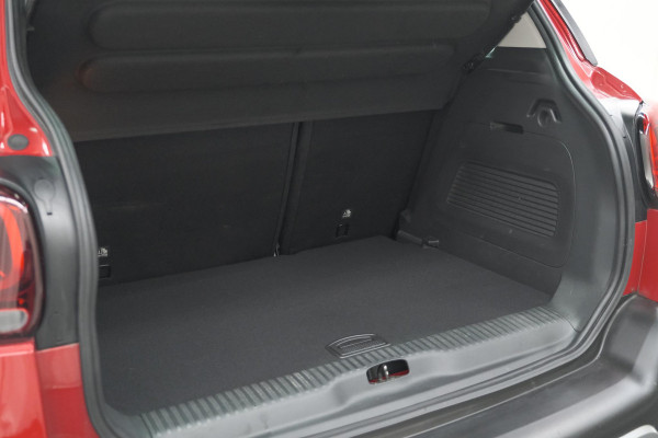 Citroën C3 Aircross PureTech 130 EAT6 Shine | Allseason Banden | Camera | Head-Up Display | Navigatie