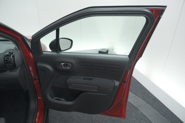 Citroën C3 Aircross PureTech 130 EAT6 Shine | Allseason Banden | Camera | Head-Up Display | Navigatie