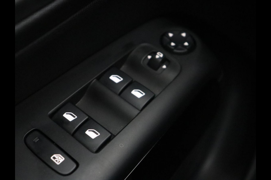 Citroën C5 Aircross 1.6 Plug-in Hybrid 225 | Carplay | Climate control | Camera | Privacy glass