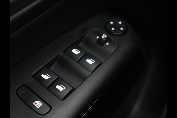 Citroën C5 Aircross 1.6 Plug-in Hybrid 225 | Carplay | Climate control | Camera | Privacy glass