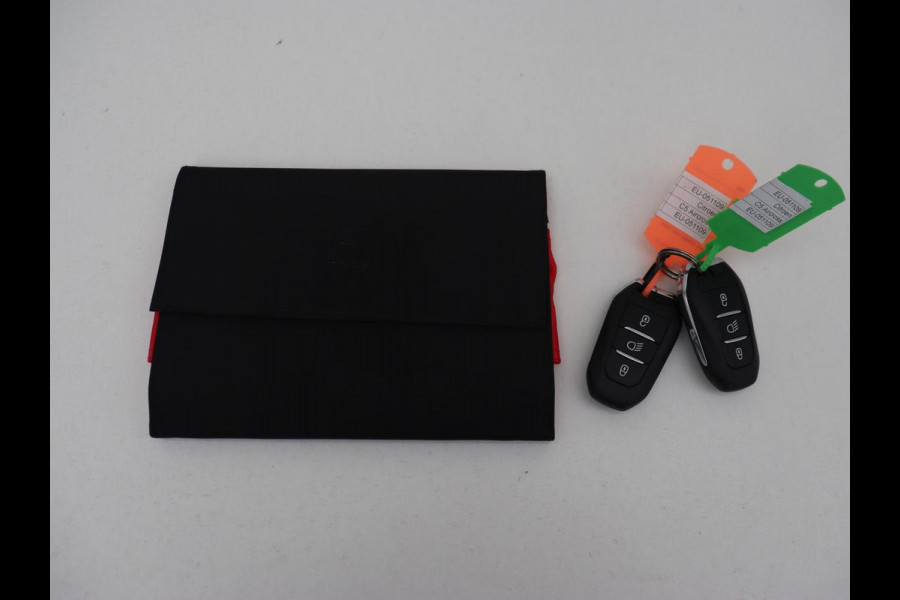 Citroën C5 Aircross 1.6 Plug-in Hybrid 225 | Carplay | Climate control | Camera | Privacy glass