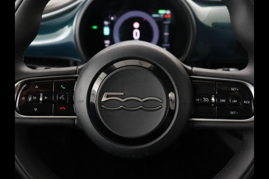 Fiat 500 Icon 42 kWh 3 Fase | Navigatie | Cruise control | Climate control | Carplay | Parkeerhulp | Bluetooth