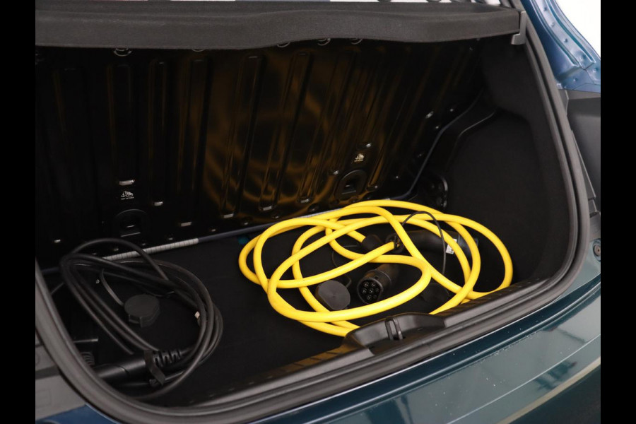 Fiat 500 Icon 42 kWh 3 Fase | Navigatie | Cruise control | Climate control | Carplay | Parkeerhulp | Bluetooth