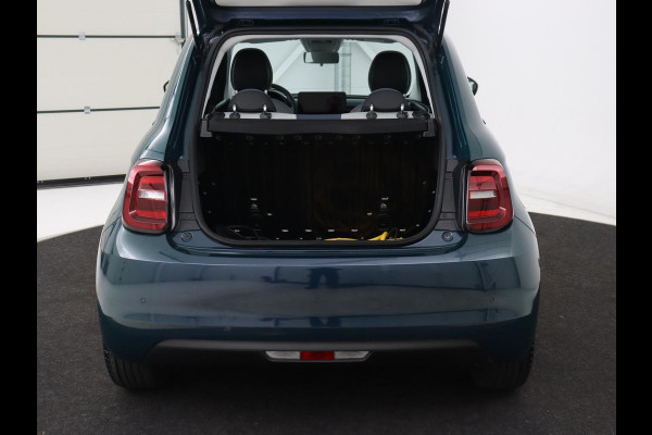 Fiat 500 Icon 42 kWh 3 Fase | Navigatie | Cruise control | Climate control | Carplay | Parkeerhulp | Bluetooth