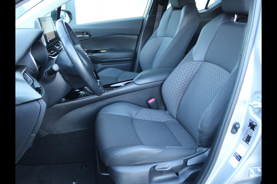 Toyota C-HR 1.8 Hybrid Dynamic | APPLE CARPLAY | ACHTERUITRIJCAMERA |