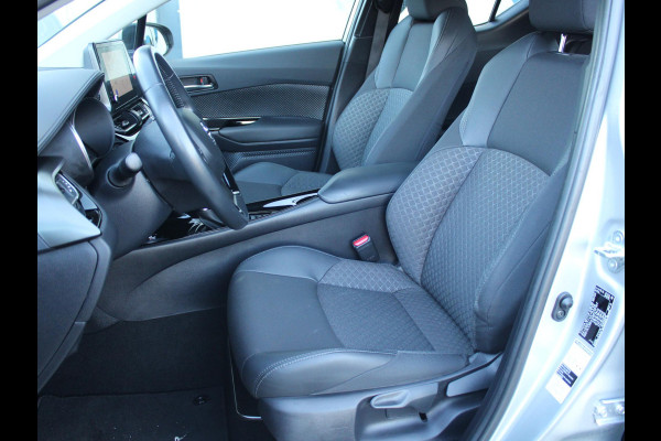 Toyota C-HR 1.8 Hybrid Dynamic | APPLE CARPLAY | ACHTERUITRIJCAMERA |