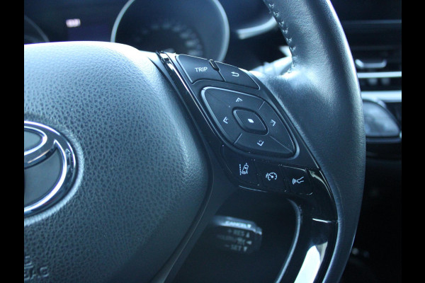 Toyota C-HR 1.8 Hybrid Dynamic | APPLE CARPLAY | ACHTERUITRIJCAMERA |