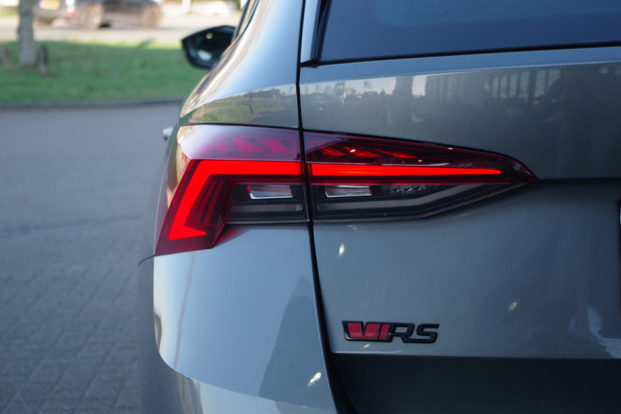 Škoda Octavia Combi 1.4 TSI RS 245 PK iV PHEV BNS, Winterpakket, 4 x Stoelverwarming, Camera