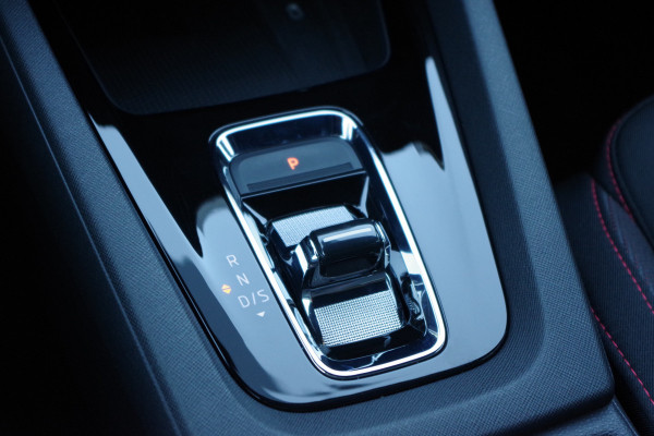 Škoda Octavia Combi 1.4 TSI RS 245 PK iV PHEV BNS, Winterpakket, 4 x Stoelverwarming, Camera