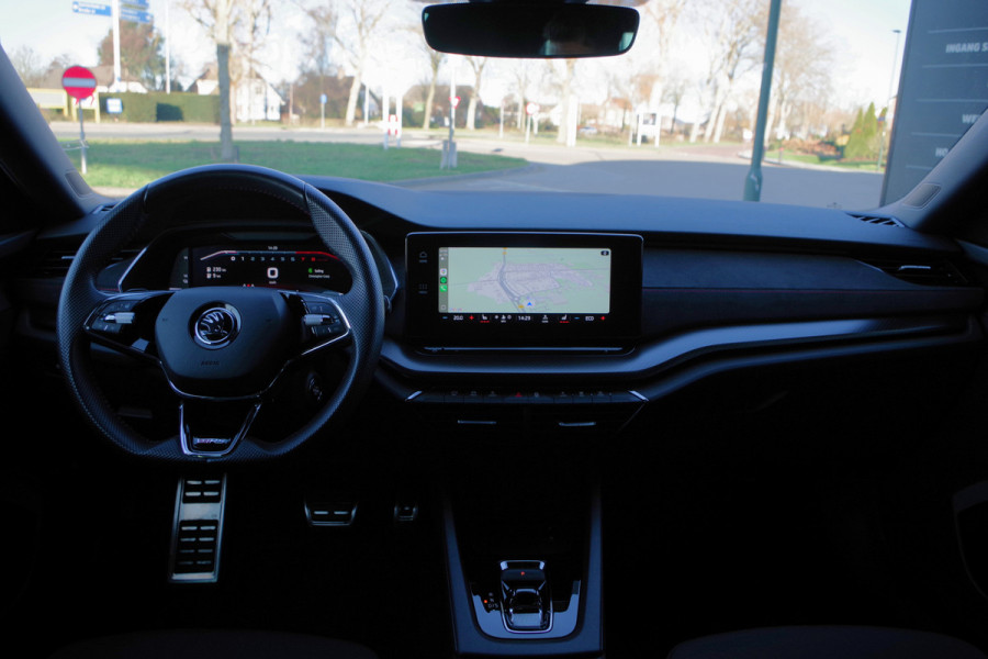 Škoda Octavia Combi 1.4 TSI RS 245 PK iV PHEV BNS, Winterpakket, 4 x Stoelverwarming, Camera