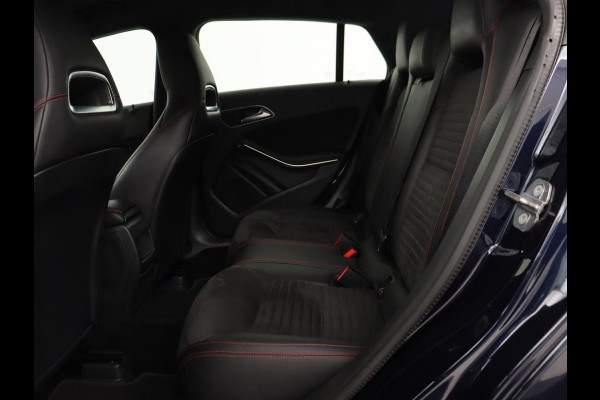 Mercedes-Benz CLA-Klasse Shooting Brake 180 AMG-Pakket | Full-LED | Stoelverwarming | Camera | Navigatie