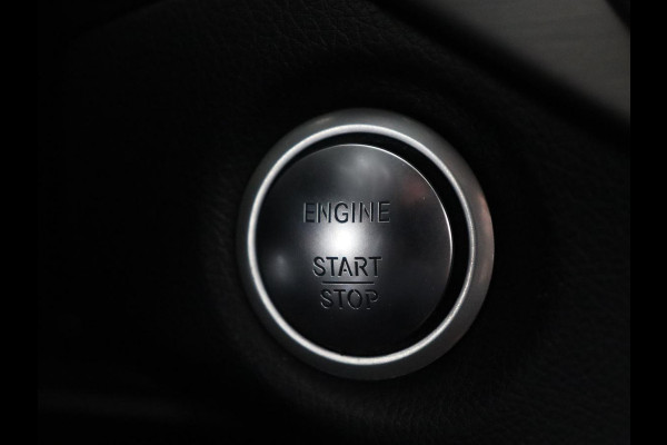 Mercedes-Benz CLA-Klasse Shooting Brake 180 AMG-Pakket | Full-LED | Stoelverwarming | Camera | Navigatie