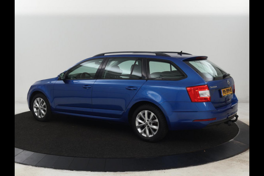 Škoda Octavia Combi 1.0 TSI Greentech Ambition Business | Trekhaak | Carplay | PDC | Navigatie | Climate control | Cruise control