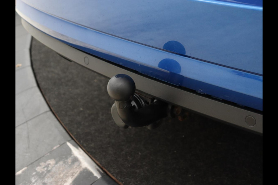 Škoda Octavia Combi 1.0 TSI Greentech Ambition Business | Trekhaak | Carplay | PDC | Navigatie | Climate control | Cruise control