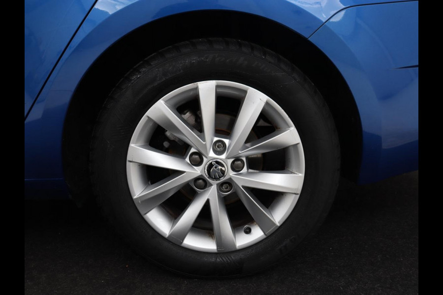 Škoda Octavia Combi 1.0 TSI Greentech Ambition Business | Trekhaak | Carplay | PDC | Navigatie | Climate control | Cruise control