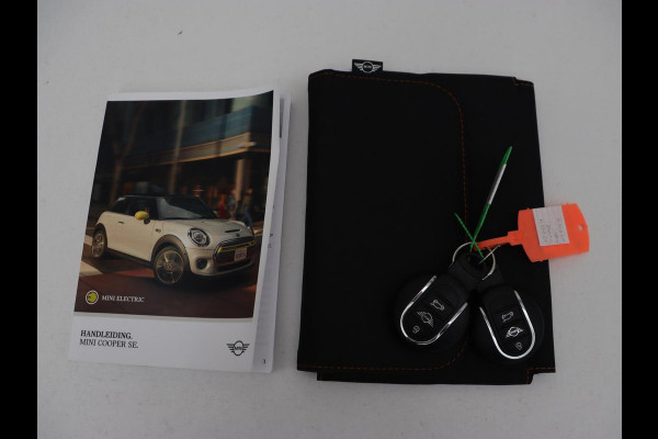 MINI Mini Electric Basic 33 kWh | 3-Fase | Climate control | Navigatie | Cruise control