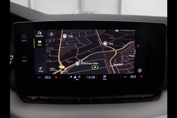 Škoda Octavia 1.0 e-TSI Sport | Trekhaak | Carplay | Navigatie | Sportstoelen | Sfeerverlichting | Full LED | Parkeerhulp | Climate control | Verwarmde voorruit