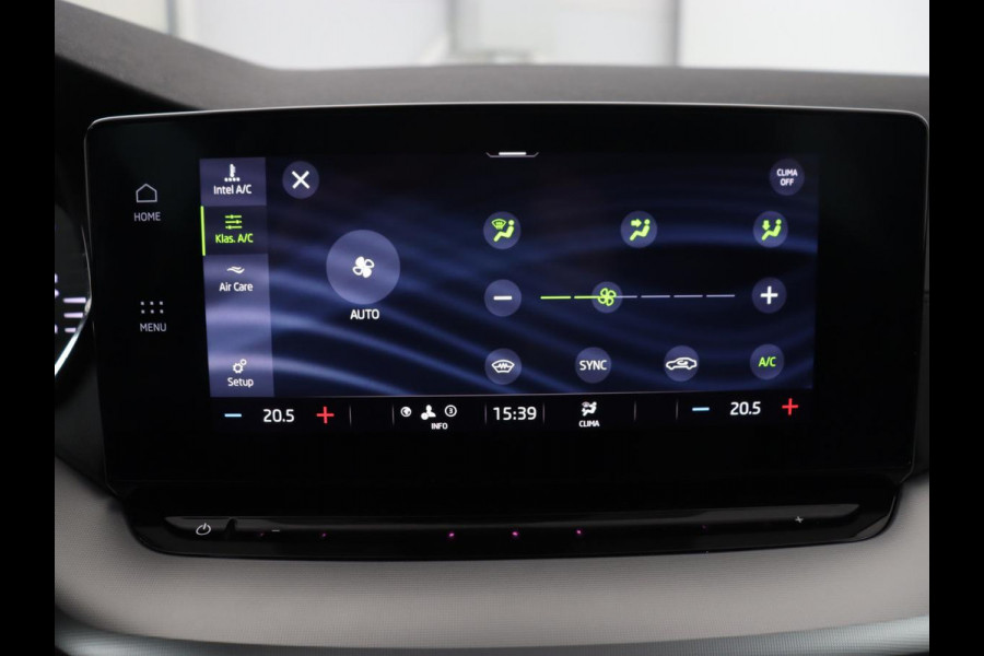 Škoda Octavia 1.0 e-TSI Sport | Trekhaak | Carplay | Navigatie | Sportstoelen | Sfeerverlichting | Full LED | Parkeerhulp | Climate control | Verwarmde voorruit