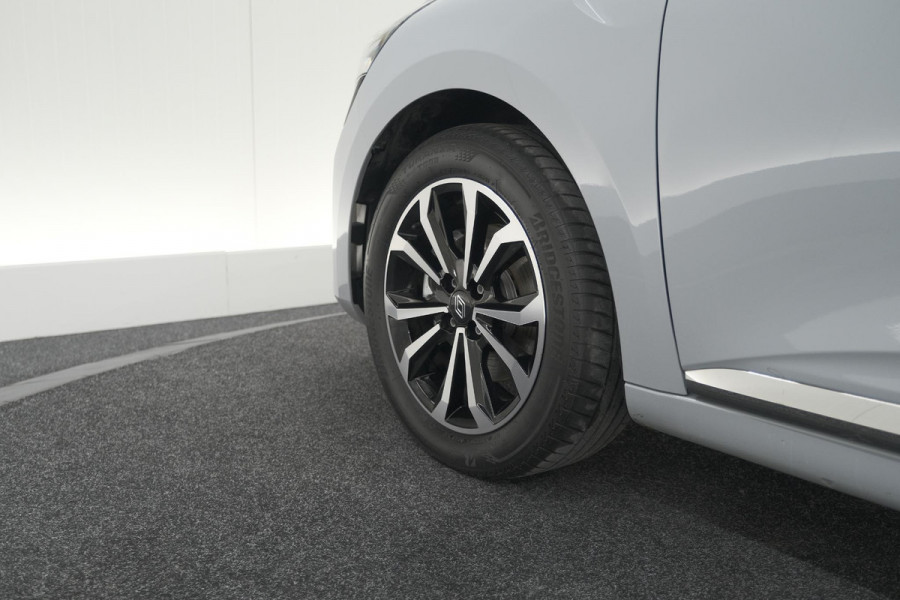 Renault Clio 1.6 E-Tech Full Hybrid 145 Techno | 360 Camera | Adaptieve Cruise Control | Dodehoekdetectie | 9.3 Inch Groot Scherm