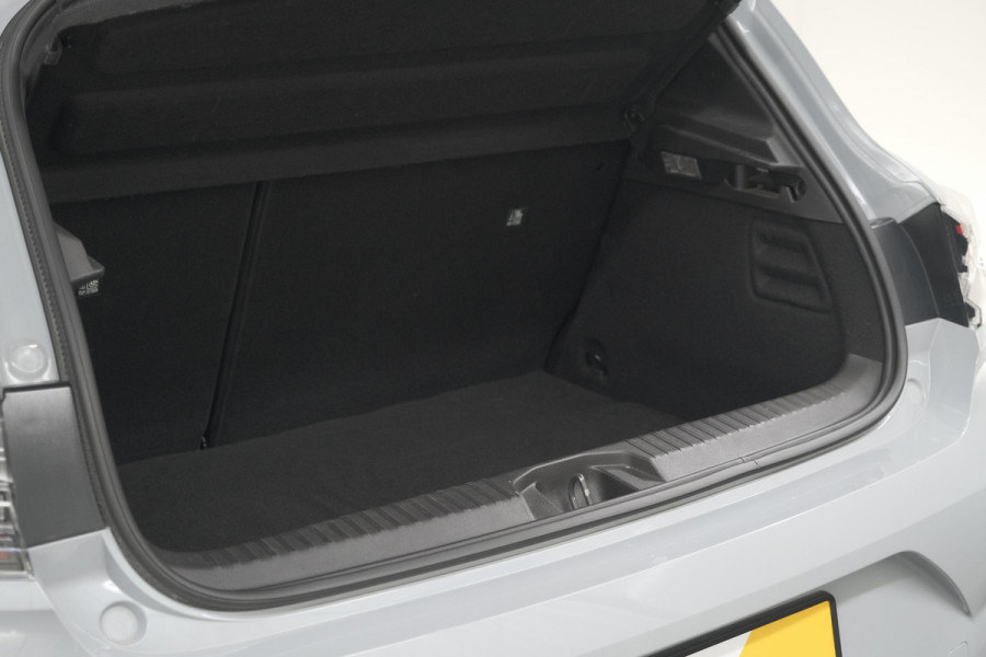 Renault Clio 1.6 E-Tech Full Hybrid 145 Techno | 360 Camera | Adaptieve Cruise Control | Dodehoekdetectie | 9.3 Inch Groot Scherm