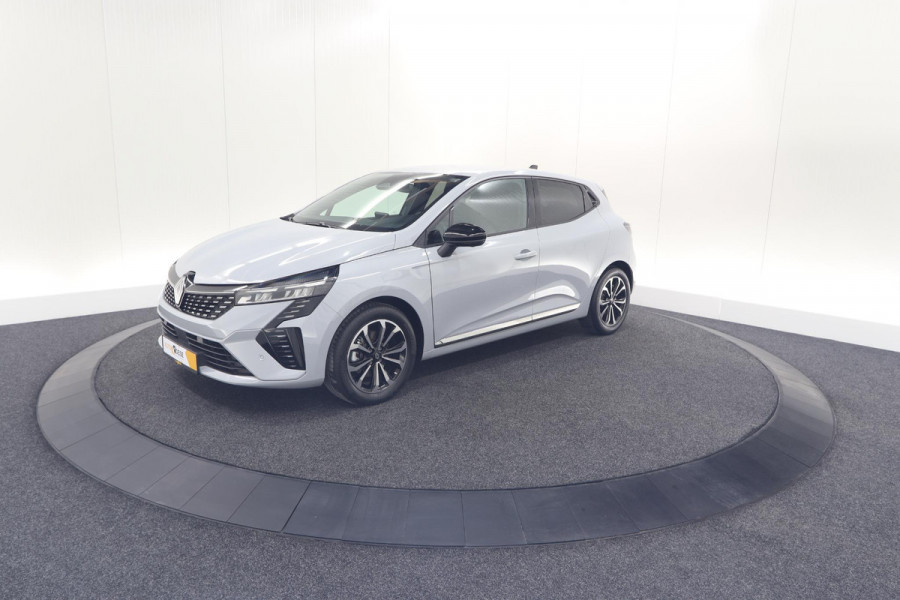Renault Clio 1.6 E-Tech Full Hybrid 145 Techno | 360 Camera | Adaptieve Cruise Control | Dodehoekdetectie | 9.3 Inch Groot Scherm