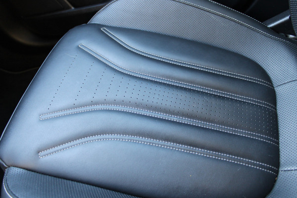 Ford FOCUS Wagon 1.5 EcoBoost Vignale | Adaptieve cruise | BLIS | Camera | Head-up | Winterpack |