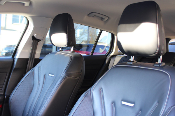 Ford FOCUS Wagon 1.5 EcoBoost Vignale | Adaptieve cruise | BLIS | Camera | Head-up | Winterpack |