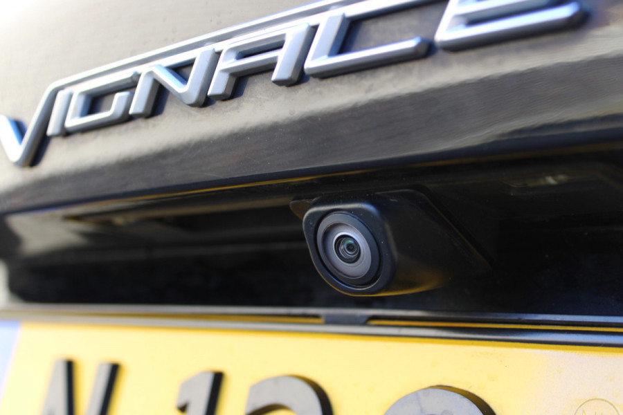 Ford FOCUS Wagon 1.5 EcoBoost Vignale | Adaptieve cruise | BLIS | Camera | Head-up | Winterpack |