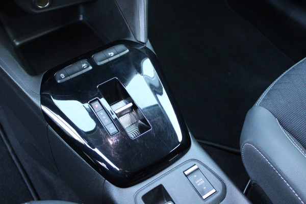 Opel Corsa 1.2 Level 3 Elegance | Trekhaak | Carplay | Stoelverwarming