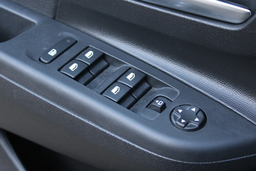 Opel Corsa 1.2 Level 3 Elegance | Trekhaak | Carplay | Stoelverwarming