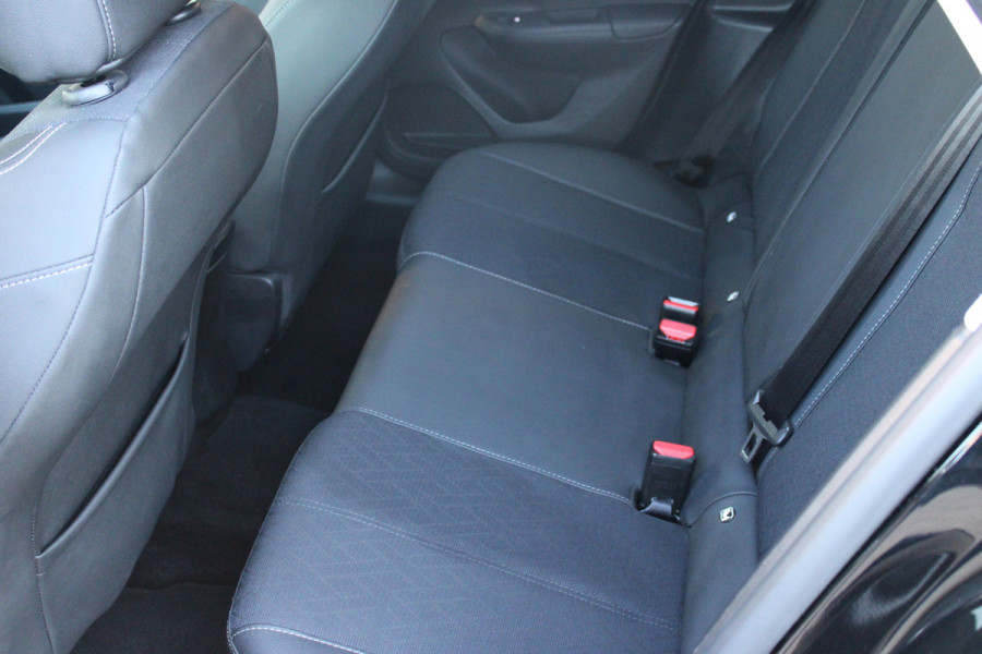 Opel Corsa 1.2 Level 3 Elegance | Trekhaak | Carplay | Stoelverwarming