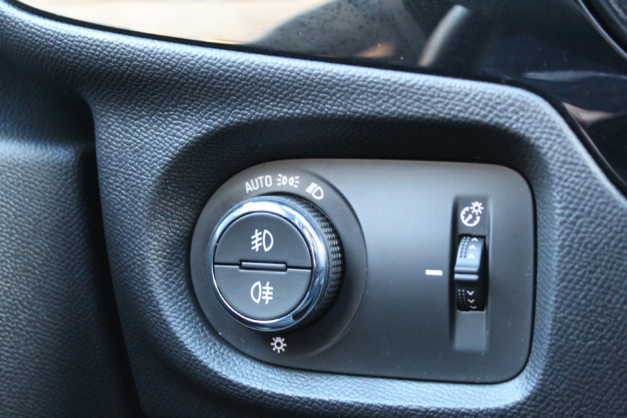 Opel Corsa 1.2 131PK GS Line | Leder | BLIS | Massage | Camera | Adaptieve Cruise | Matrix