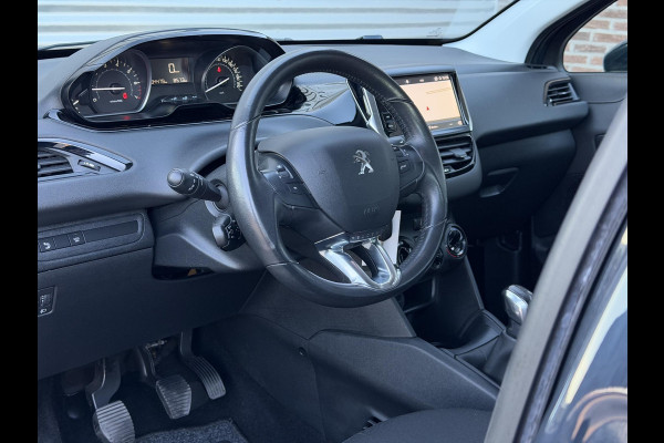 Peugeot 208 1.2 PureTech Signature Navi,Airco,Cruise,PDC,N.A.P,Dealer Onderhouden,APK tot 04-2026