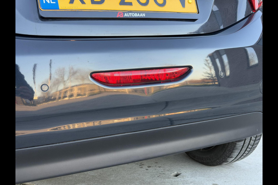 Peugeot 208 1.2 PureTech Signature Navi,Airco,Cruise,PDC,N.A.P,Dealer Onderhouden,APK tot 04-2026