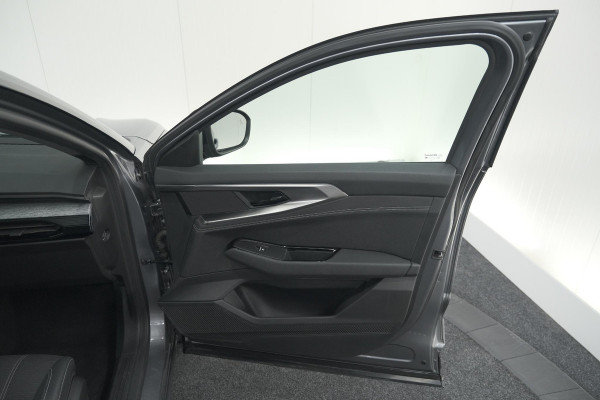 Renault Austral 1.2 E-Tech Full Hybrid 200Techno | 360 Camera | Panoramadak | Adaptieve Cruise Control