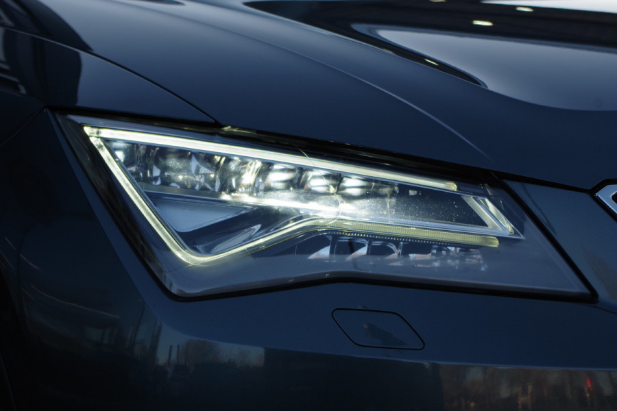 Seat Ateca 1.5 TSI Automaat Xcellence Business Intense, Trekhaak, 360 Camera, Carplay, Digitale Cockpit