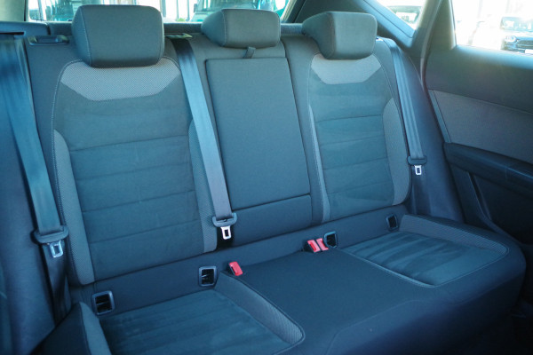 Seat Ateca 1.5 TSI Automaat Xcellence Business Intense, Trekhaak, 360 Camera, Carplay, Digitale Cockpit